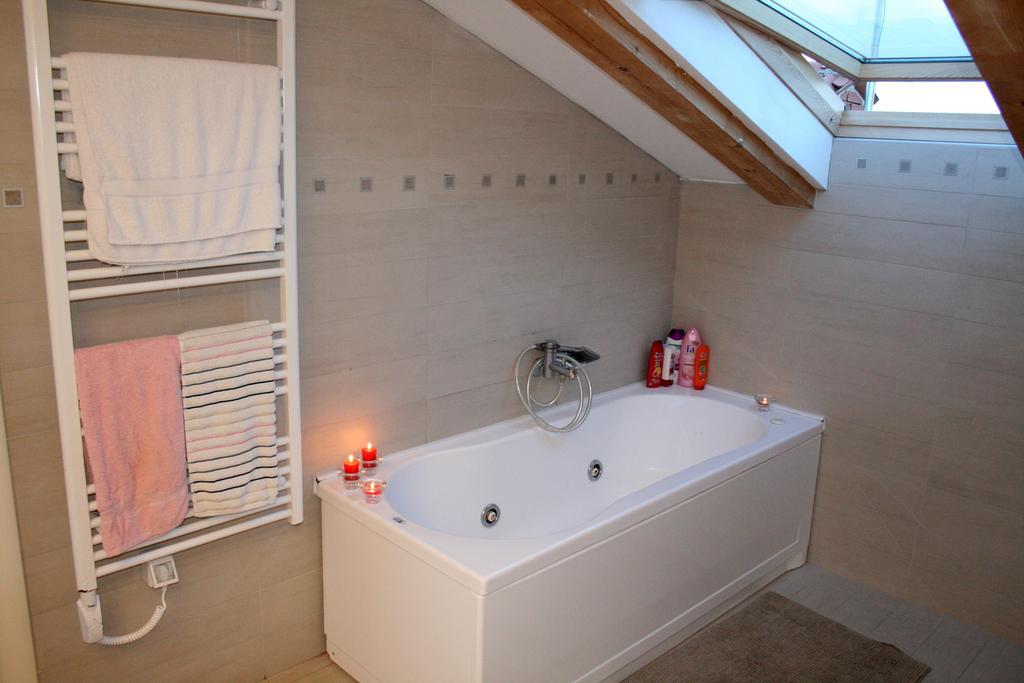 Olive Charm Apartment Умаг Екстериор снимка
