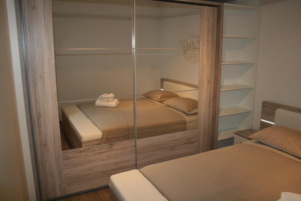 Olive Charm Apartment Умаг Екстериор снимка